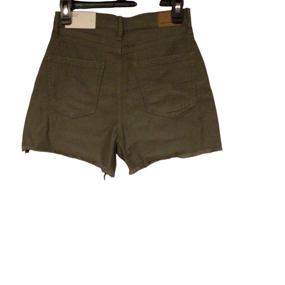 American Eagle Women’s, Army Green High Rise Shorts Ripped Distressed size 2 NWT - Picture 2 of 3